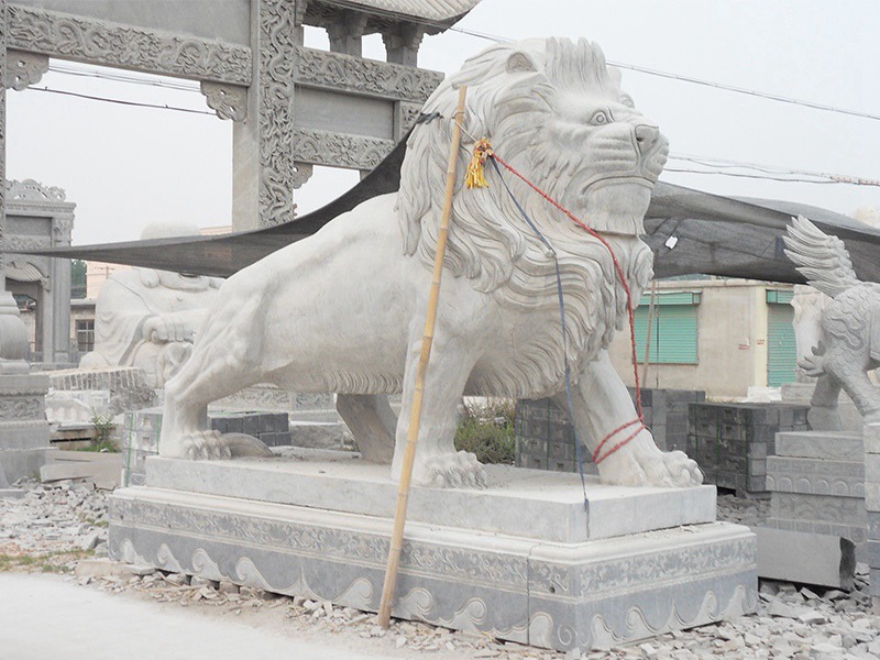 閉口的石雕獅子[編號109]