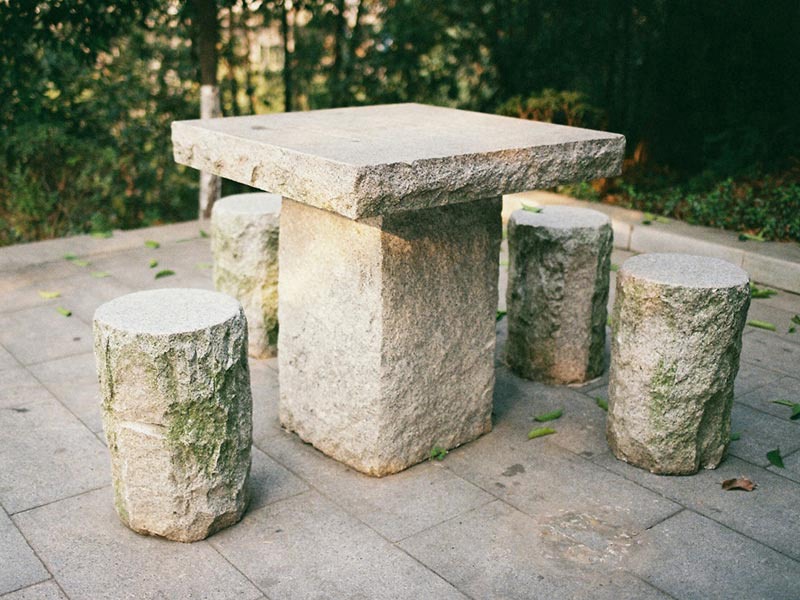 方形石桌[編號079]