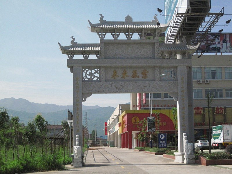 一門農(nóng)村石牌坊價格