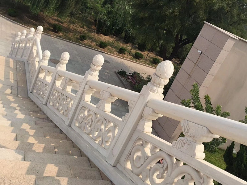 臺(tái)階鏤空漢白玉石欄桿（編號(hào)318）