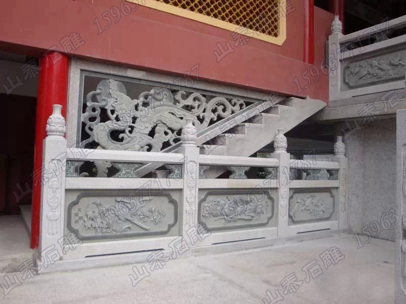 寺廟大殿石護欄